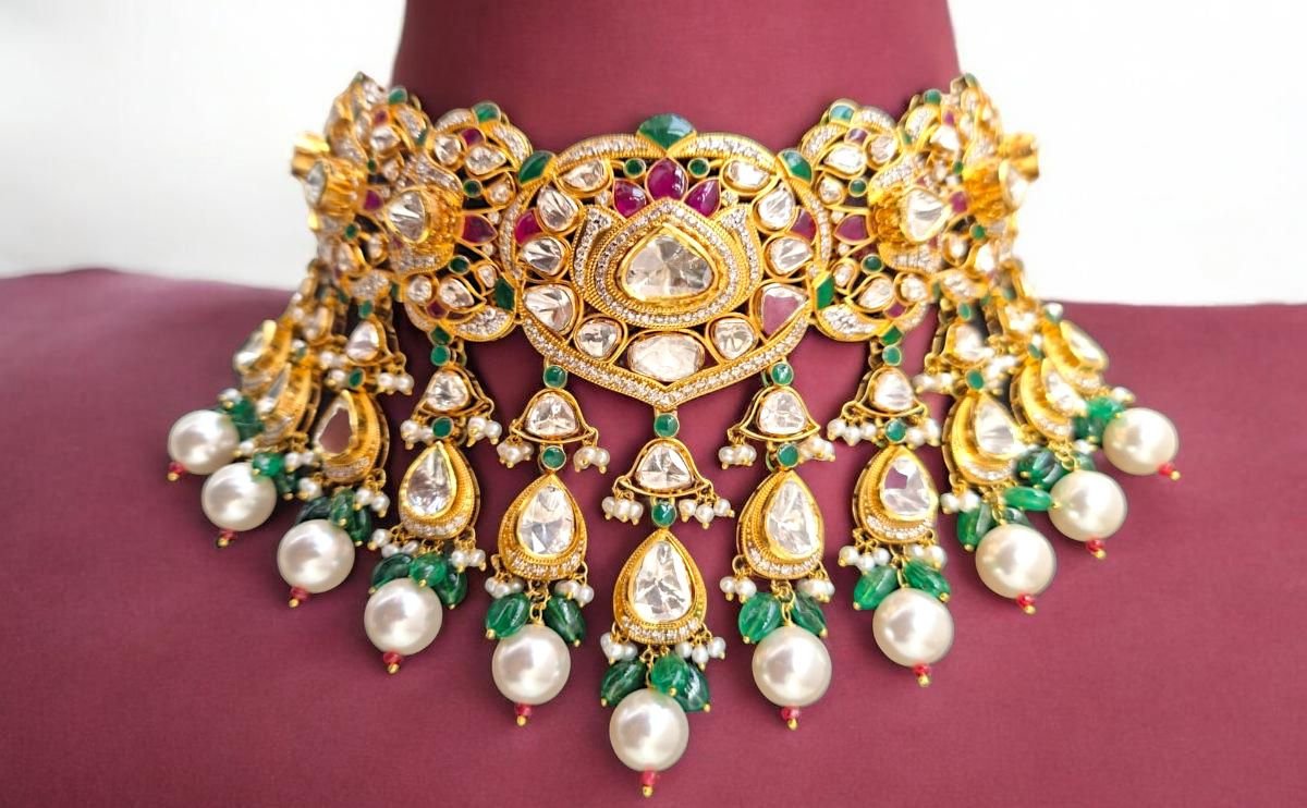 Jadau necklace Jaipur handcrafted 18K gold Taparia Jewels