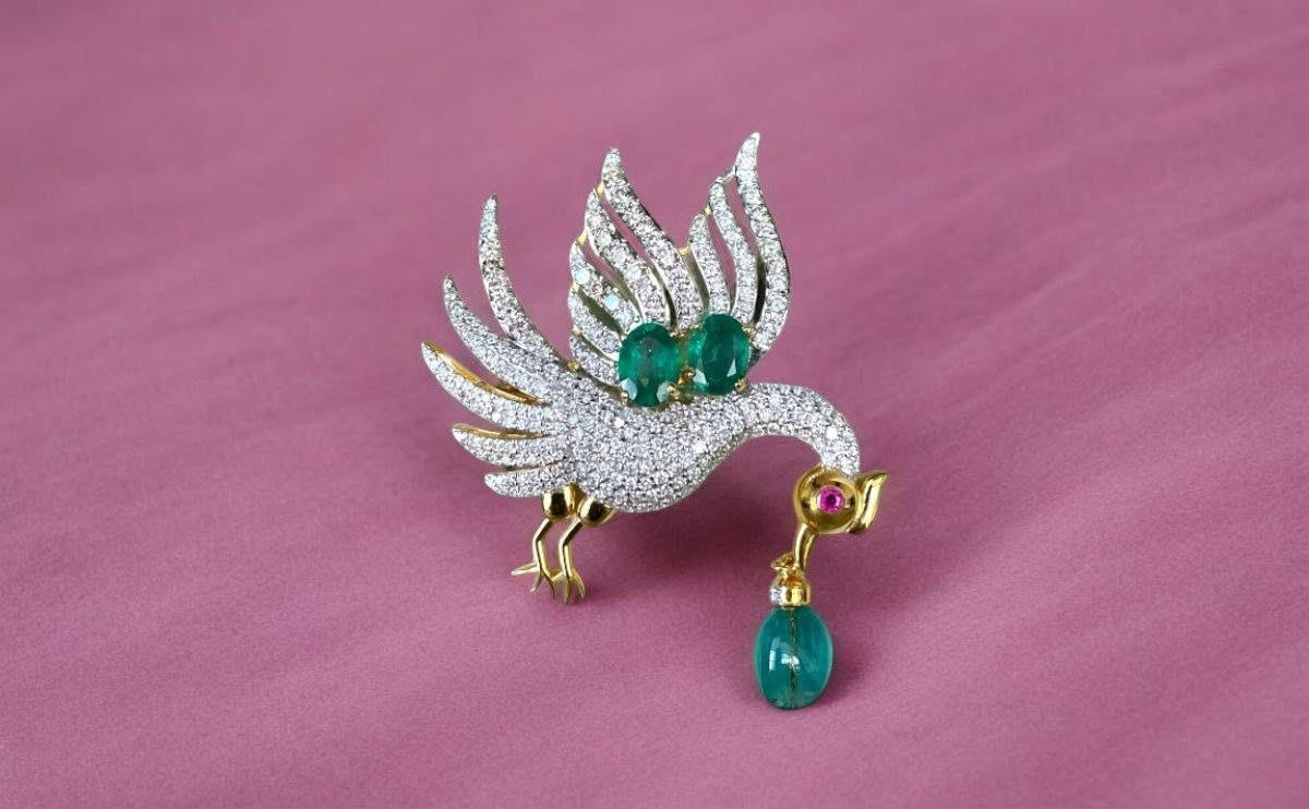 Peacock Brooch Emerald Polki Diamond Jadau handcrafted Jaipur Taparia Jewels