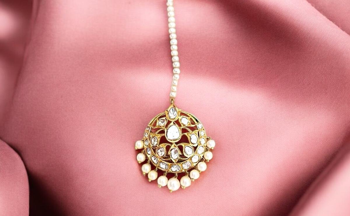 Maang Tikka Jaipur Polki Diamond Kundan Jadau handcrafted Taparia Jewels