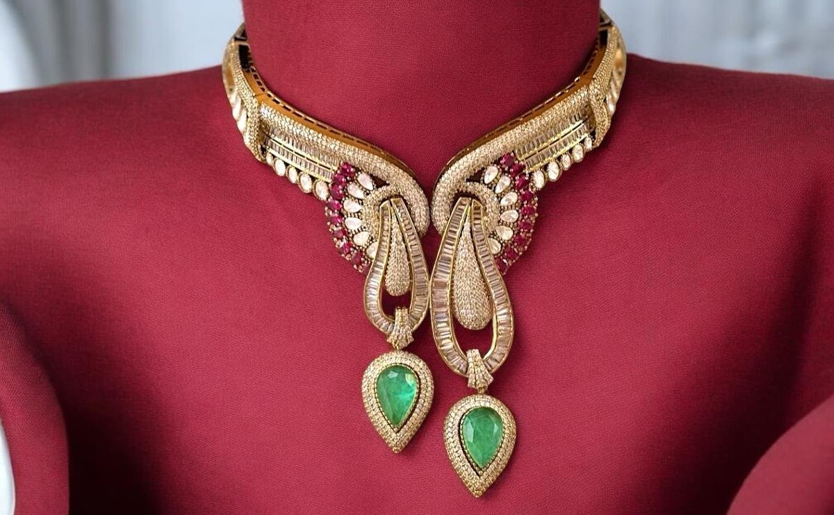 NRI Bridal Jewellery Jaipur: Polki bridal set by Taparia Jewels